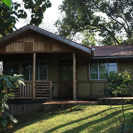 Nkuringo Bwindi Gorilla Lodge Exterior photo