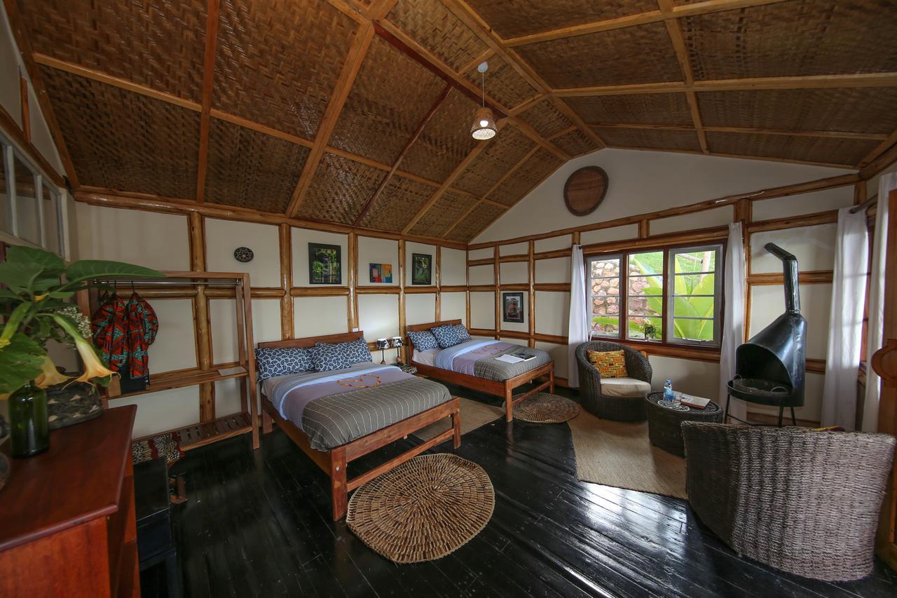 Nkuringo Bwindi Gorilla Lodge Exterior photo